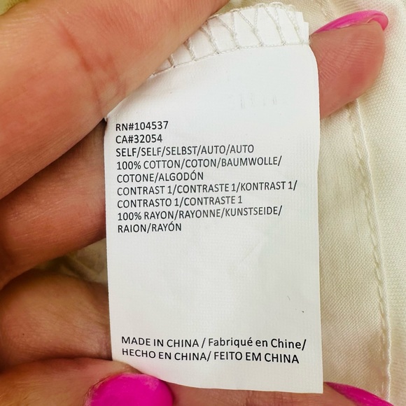 🔥SOLD🔥 Anthropologie Tiny Lori Embroidered Ivory Floral Boho Peasant Top S - Picture 11 of 11